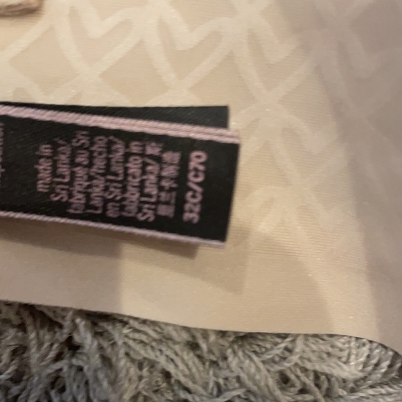 Beige Pink Victoria’s  Secret strapless bra - Picture 7 of 8